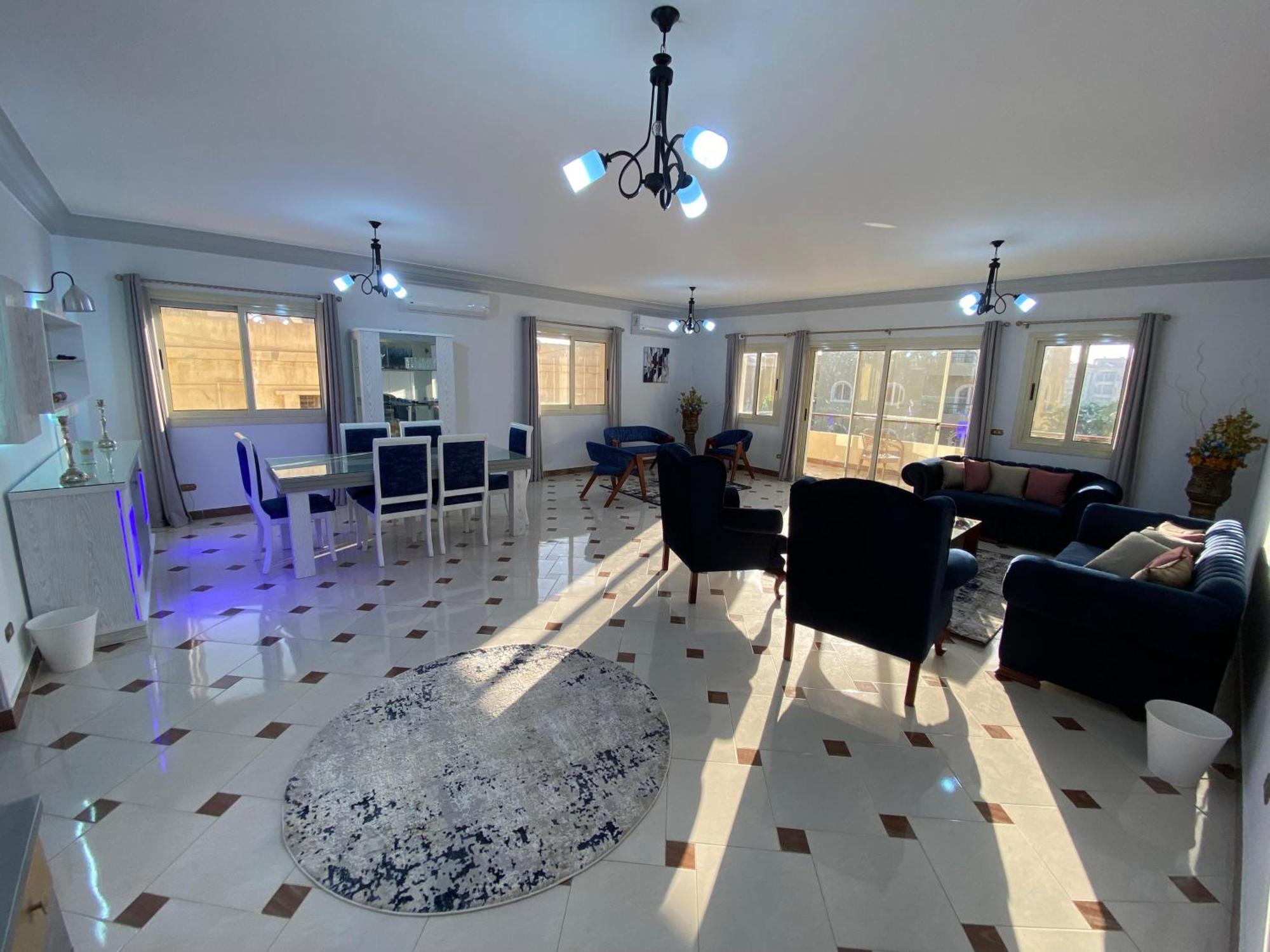 3bd Elite In A Family House, New Cairo! Апартаменти *