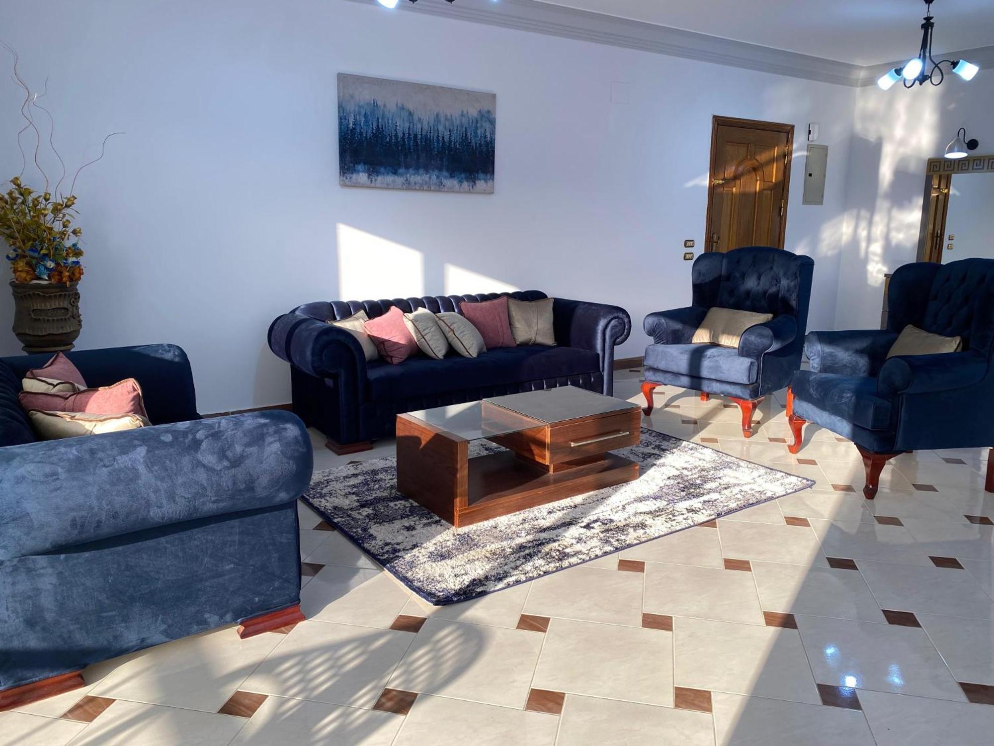 Apartman 3bd Elite In A Family House, New Cairo!